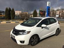 Аренда Honda Fit Белая жемчужина МКПП