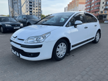 Аренда Citroen C4 МКПП